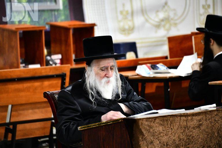 מכנובקא בעלזא קינות (4)