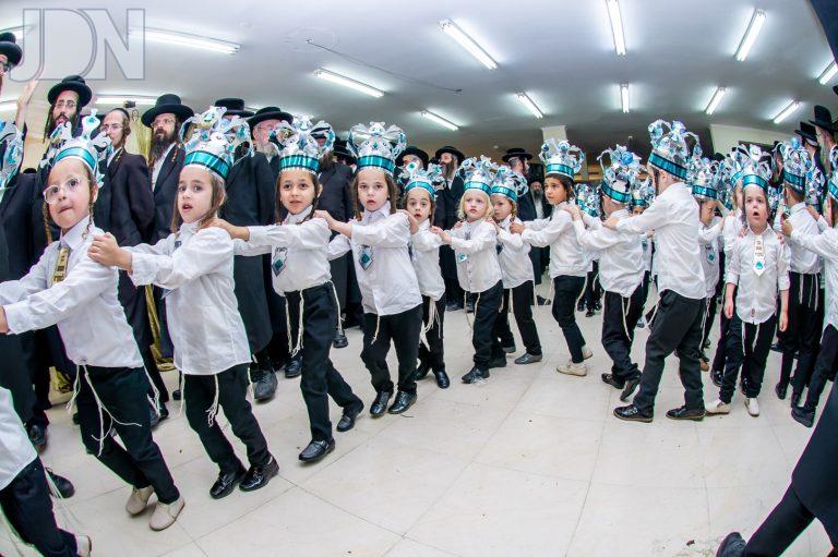 מסיבת חומש ת''ת ברסלב בי''ש כ' אב פב (24)