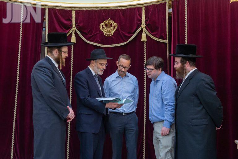משרד החינוך אנגליה במוסדות בסטמפורד היל (6)