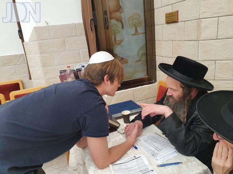 קאלוב ביתר ברחובות (4)