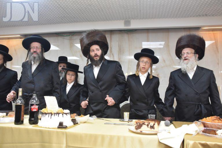 בר מצווה צאנז זימיגרד נדבורנה צפת (22)