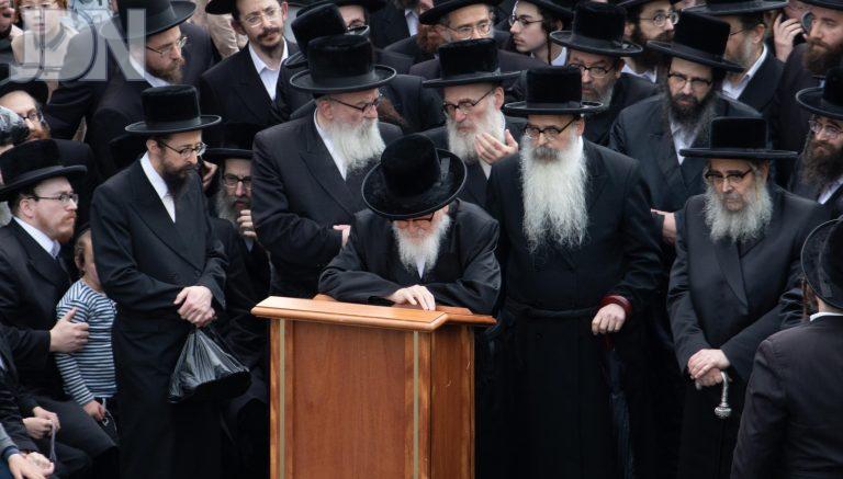 הלוי' הרבנית מזוועהיל בת סקווירא יוסי פלער זאבי (381)