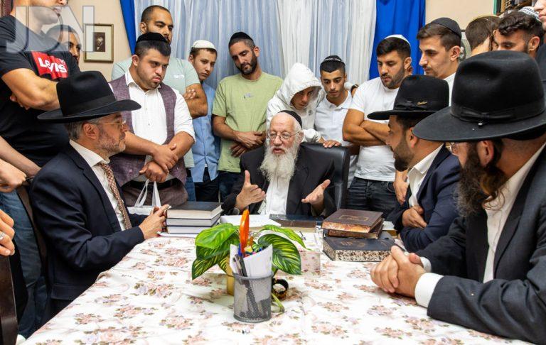 הרב יחיאל במברגר לב לאחים (9)