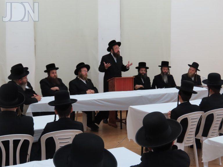 פתיחת הזמן בישיבה גדולה ברסלב מאירת עינים (3)