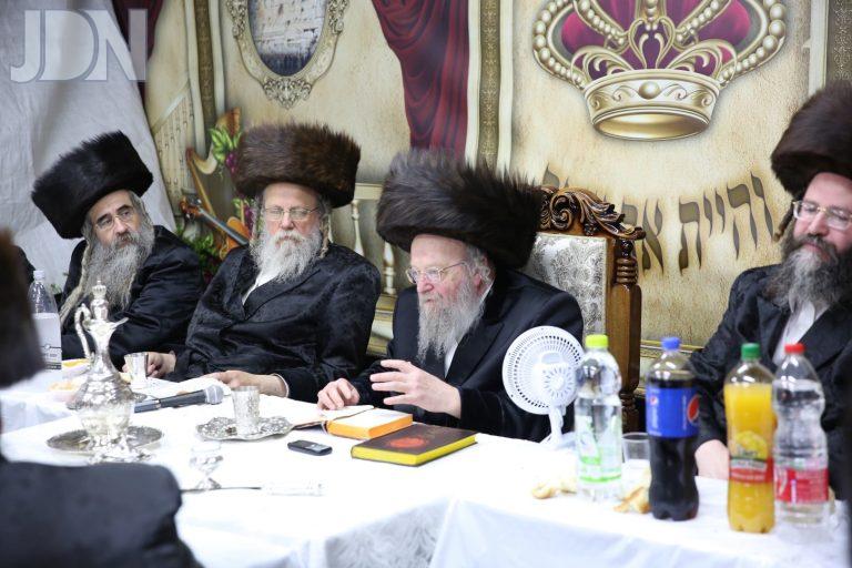 ביאלא פשיסחא סוכות (7)