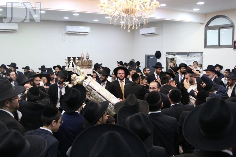 בני התורה ספרדים ב''ב הקפות שניות (6)