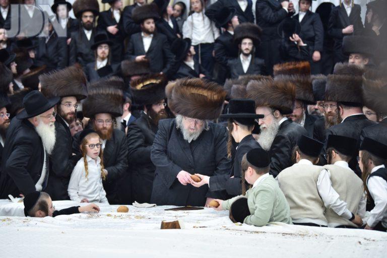 בעלזא פרנסה טיש (47)