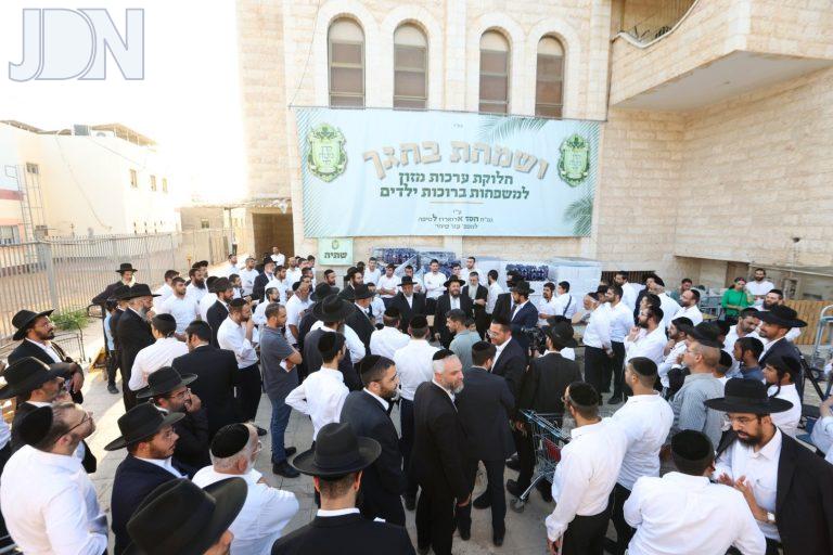 הגר''א עפג'ין חלוקת מזון (16)