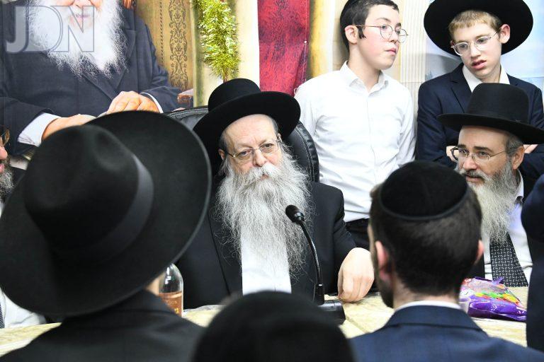 הגראי''ש קנייבסקי שמחת בית השואבה (10)