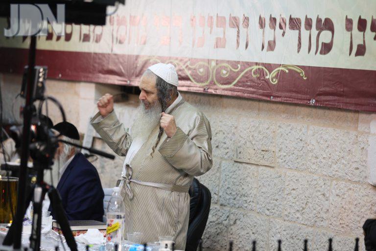 הגר''ש ארוש שמחת בית השואבה (17)