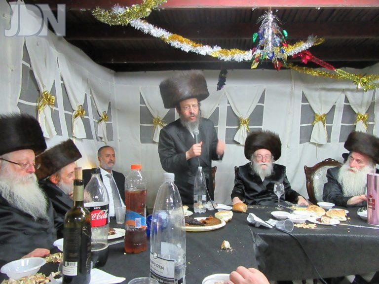 הרב יהודה מהצרי סוכות פג (3)
