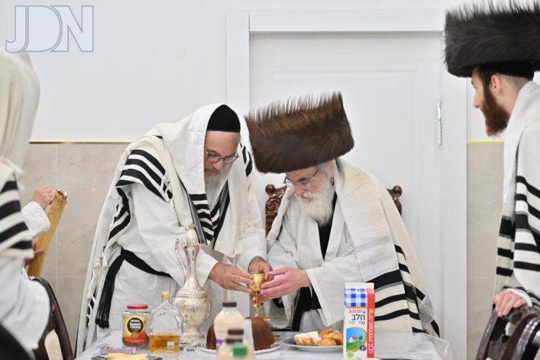 ויז'ניץ יום כיפור פג (26)