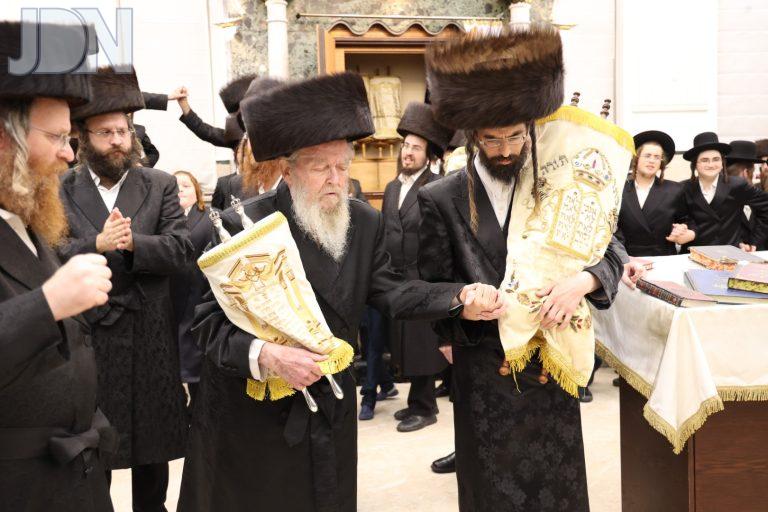 זוועהיל הקפות שניות (12)