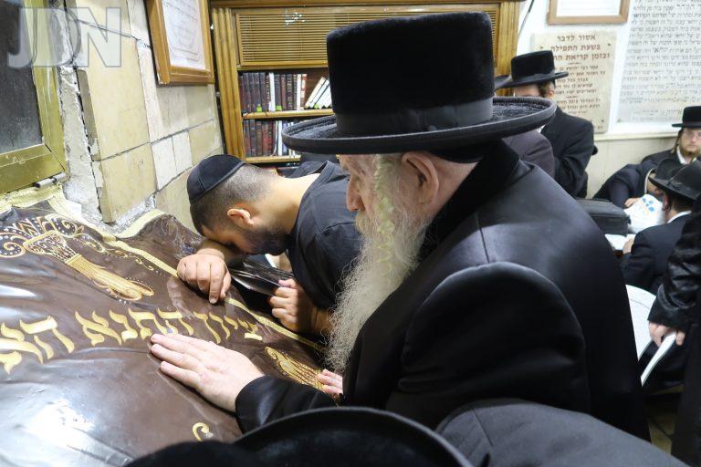 טשארנאביל בציון הרשב''י (11)