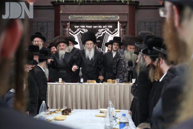 לוצק הגר''ס הלברשטאם מאקאווא אירוסין (7)