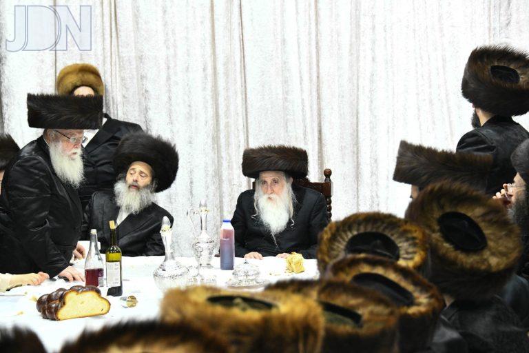 מכנובקא בעלזא טיש חוהמ''ס (16)