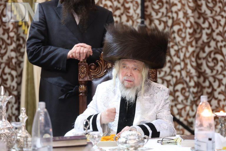 קרעטשניף סיגעט טיש חוהמ''ס (6)