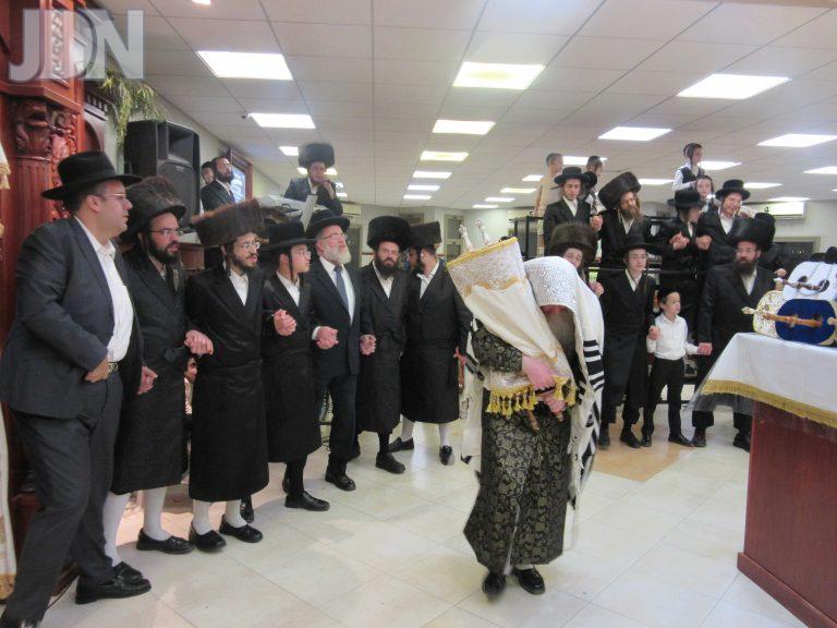 קרעטשניף קרית גת שמחת תורה פג (9)