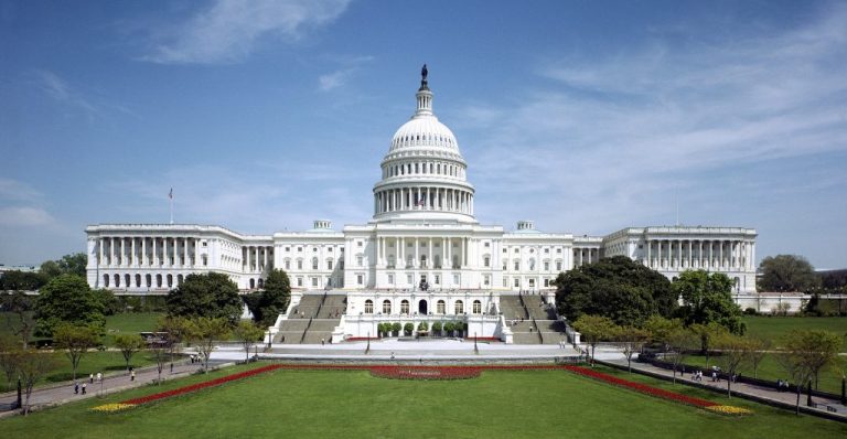 1920px-United_States_Capitol_-_west_front-1024x531 (1)