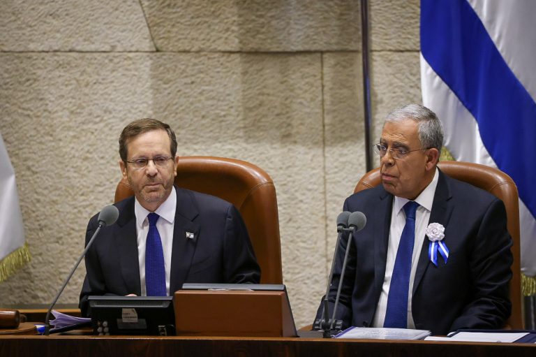 20221115161513_NOAM0547