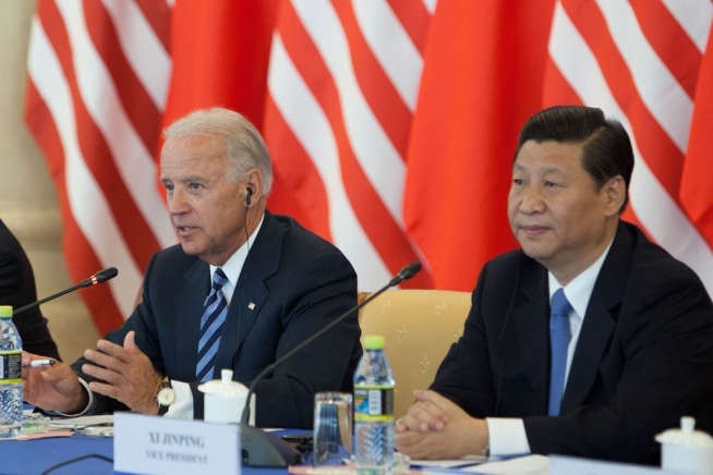 Joe_Biden_visits_China_August_2011_17