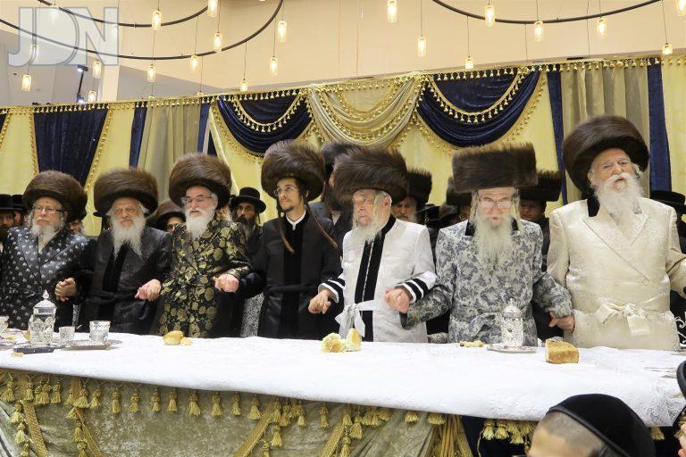 מעליץ האלמין סטרעליסק טשערנאוויץ חתונה (40)