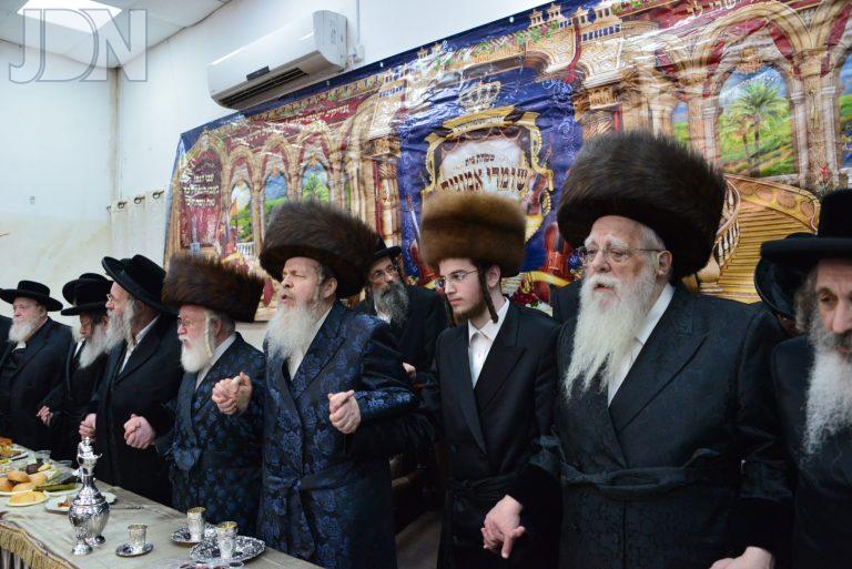 שומרי אמונים שאץ ויז'ניץ אירוסין (33)