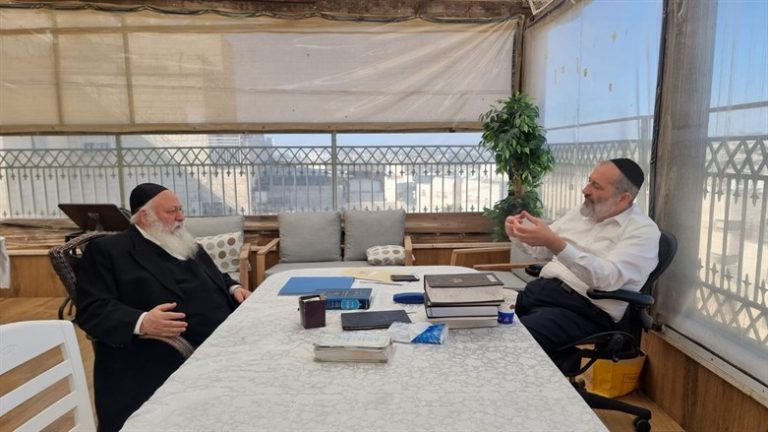 img1093826
