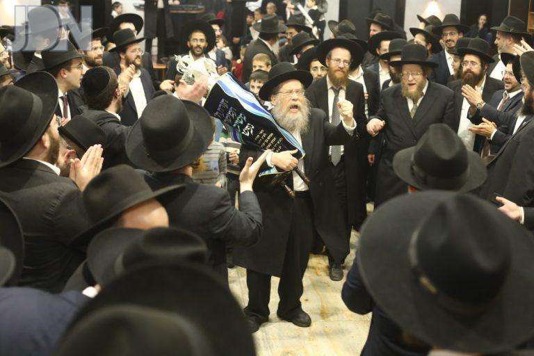 גני איילון הכנסת ס''ת (33)