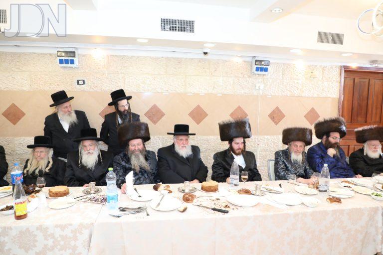טשאקאווא אוז'רוב ספינקא ירושלים שבע ברכות (26)