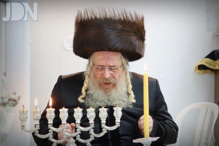 לינסק הדלקת נרות חנוכה תשפ''ג (15)