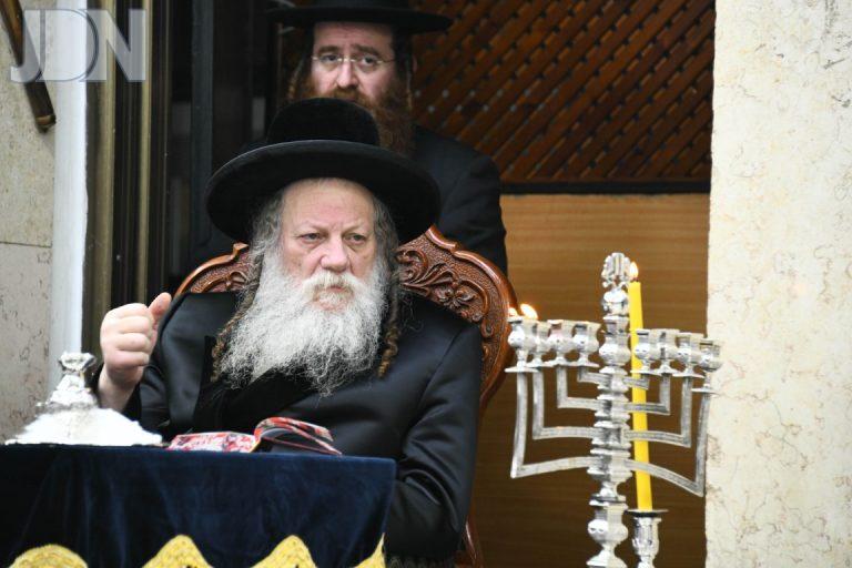 מודז'יץ חנוכה פג (19)
