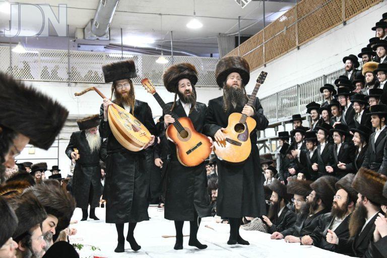 מכנובקא בעלזא סאסוב פארשפיל (10)