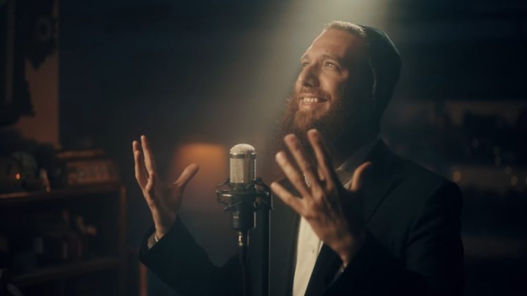 מתוך הקליפ (2)