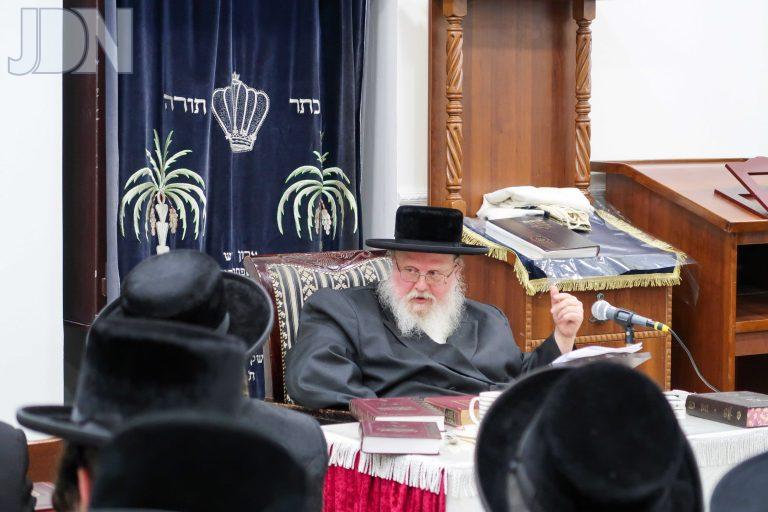 סאסוב שיעור בעניני חנוכה בב''ב (7)