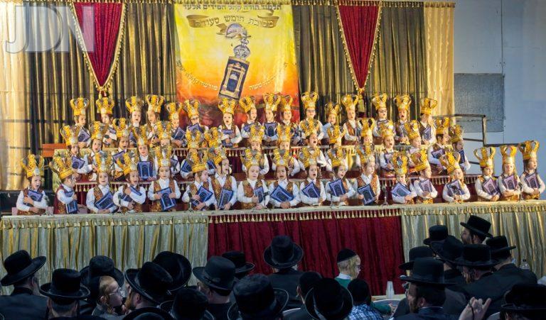 קהל חסידים אלעד חומש סעודה (13)