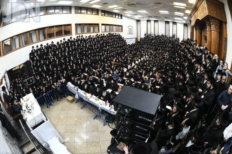 ראחמיסטריווקא טיש זאת חנוכה תשפ''ג (10)