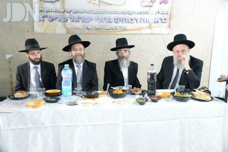 אלעד קביעת מזוזות (7)