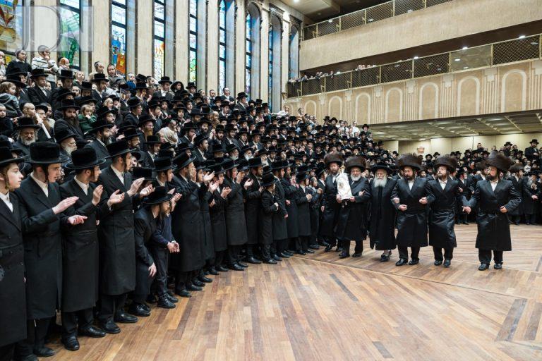באבוב הורביץ הכנסת ס''ת (21)