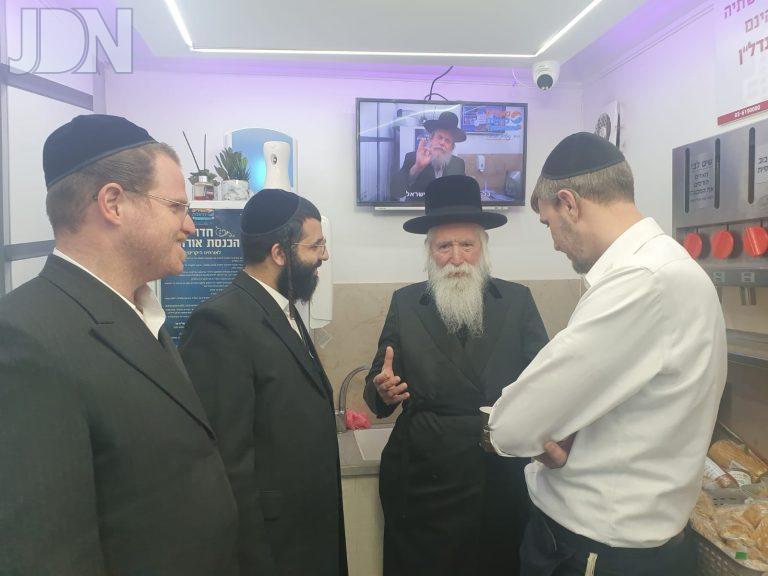 מאירים לחולה מעייני הישועה (4)