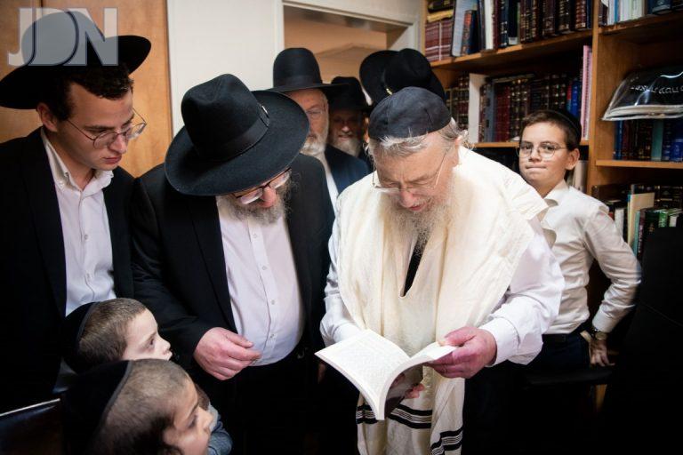 רבי אברהם גורביץ מעמד לחיים ספר חדש (3)