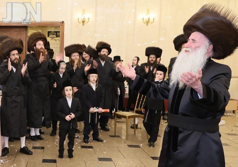 גארליץ חתונה (88)