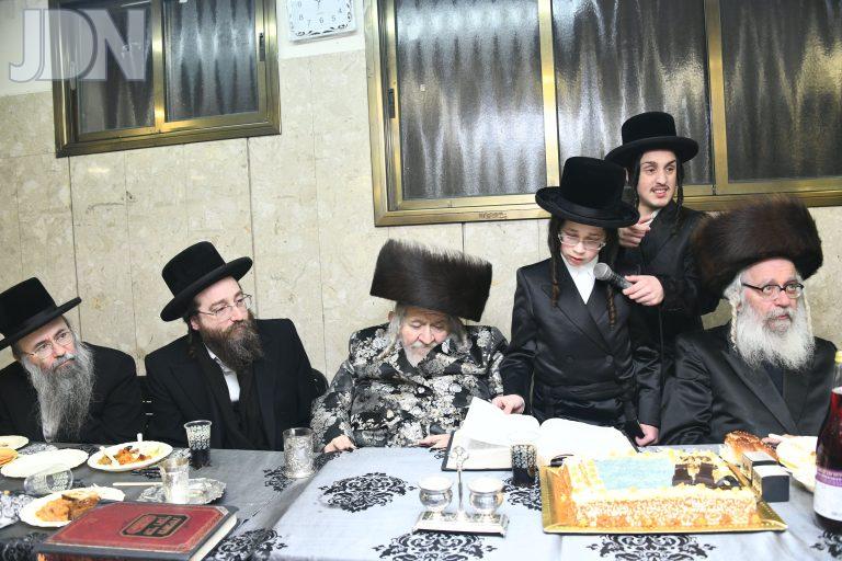 טעמעשוואר בר מצוה לנכד (24)