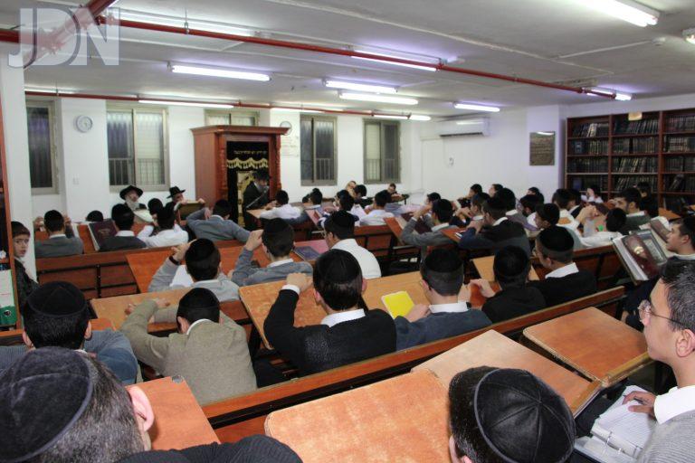 ישיבת תורה ודעת הספד הגר''ש בעדני זצ''ל (26)