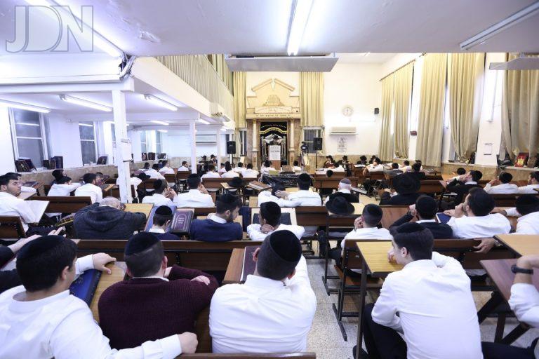 ישיבת תורת דוד הספד הגר''ש בעדני (15)