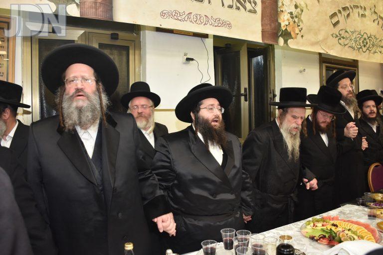 צאנז ז'מיגראד אירוסי האדמו''ר (8)