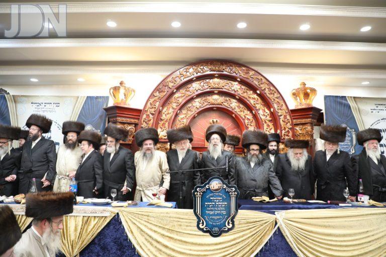 קהל אנשי ירושלים חנוכת הבית דריי (49)