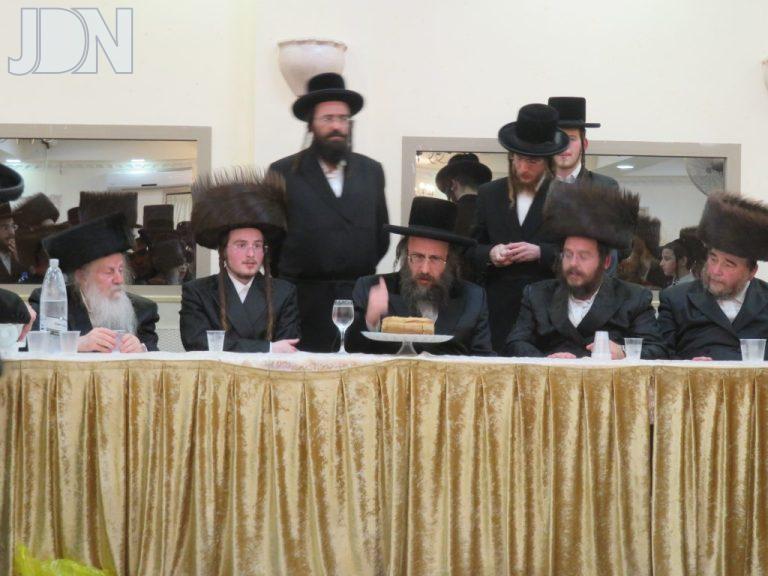 שמחת החתונה לבן הרבאברהם מנחם קליין יו''ר מכון קוצו של יו''ד (2)