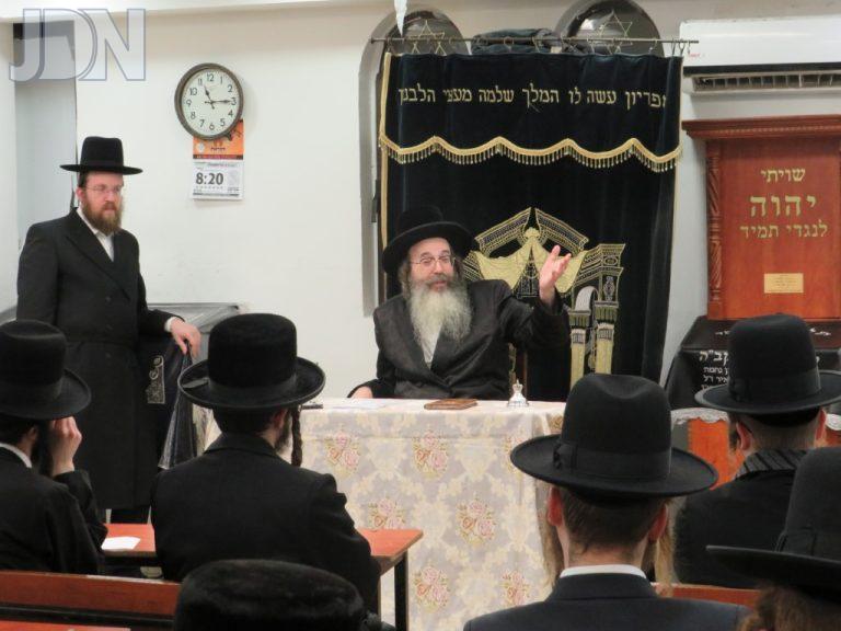 תולדות משה שיחה לחתנים (1)