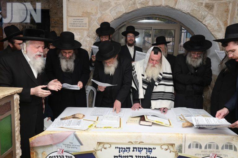 תפילה בקבר רבי יהודה בר עילאי פג (35)